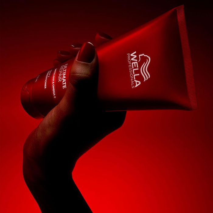 Wella Professionals Ultimate Repair Acondicionador Nutrición Profunda Cabellos Dañados 200 ml