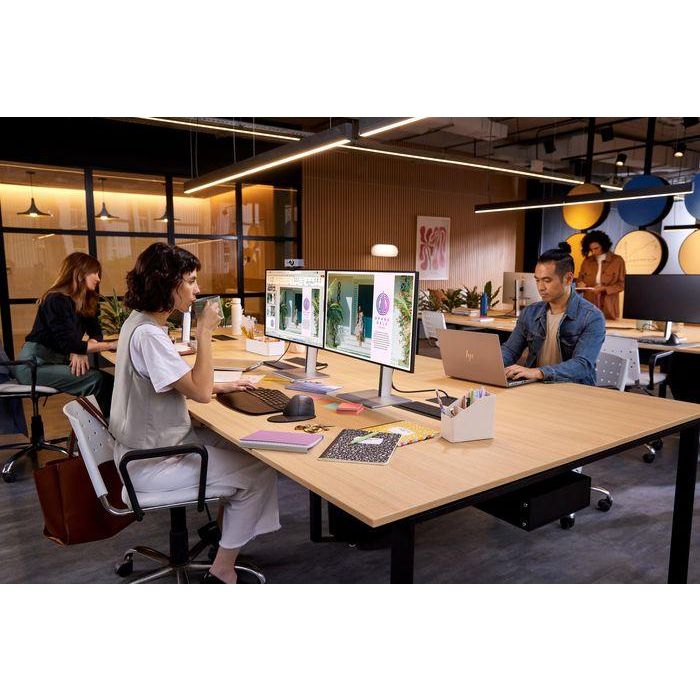 HP 727pu Monitor Profesional QHD Thunderbolt 4 de 27 pulgadas Serie 7 Pro con Colores Vívidos y Conectividad Fluida 16 HP 727pu Monitor Profesional QHD Thunderbolt 4 de 27 pulgadas Serie 7 Pro con Colores Vívidos y Conectividad Fluida 16