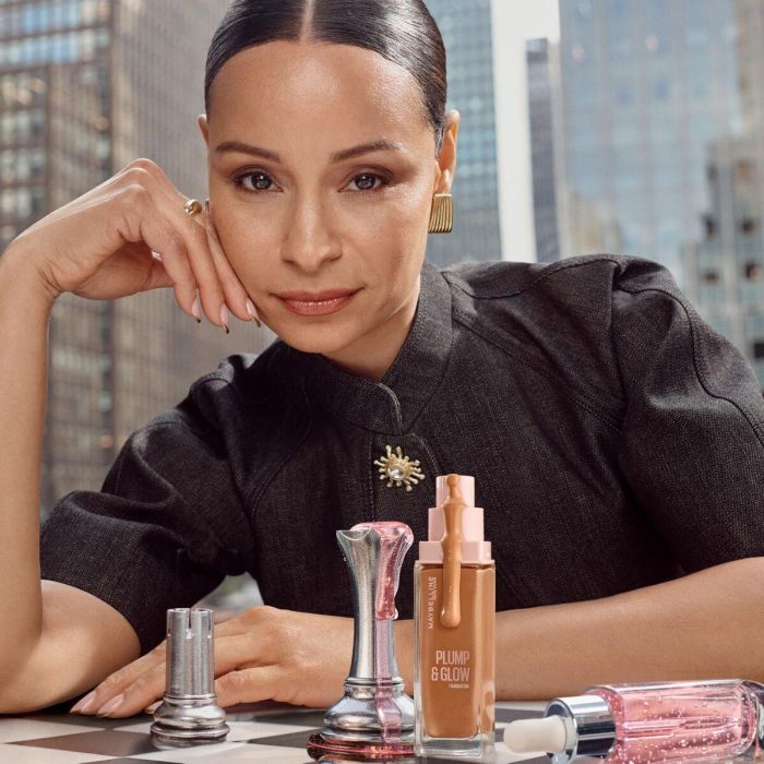 Base de Maquillaje Cremosa Maybelline LIFTER Nº 110 30 ml 5