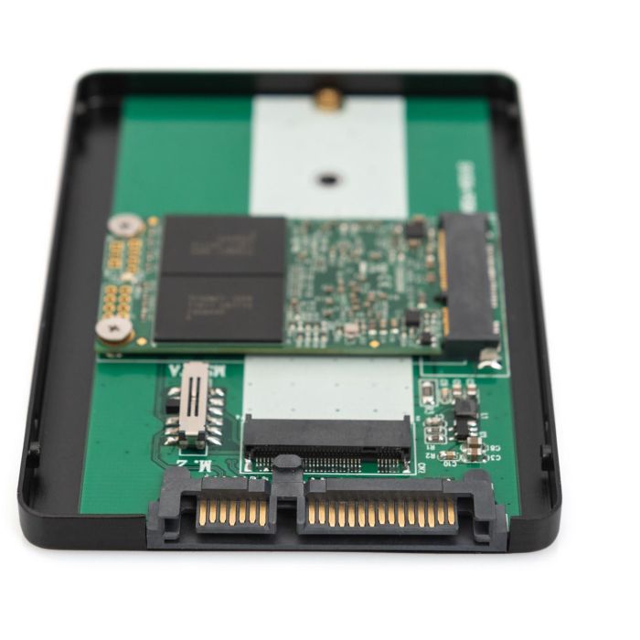 DIGITUS 2.5" SATA Festplattenadapter M.2 oder mSATA 1 DIGITUS 2.5" SATA Festplattenadapter M.2 oder mSATA 1