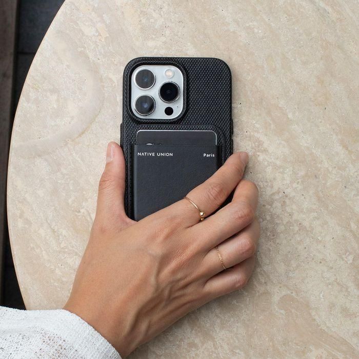 Native Union (Re)Classic Case for iPhone 15 10 Native Union (Re)Classic Case for iPhone 15 10