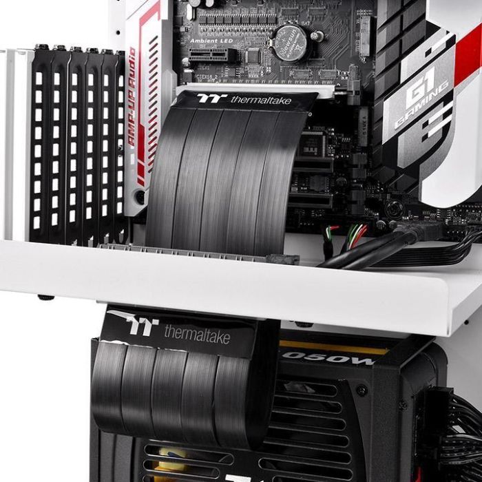 Thermaltake PCI Express Extender 300mm 2 Thermaltake PCI Express Extender 300mm 2