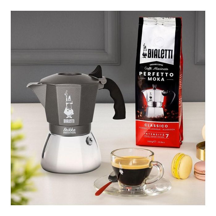 Bialetti Brikka Cafetera Italiana para Inducción, 4 Tazas Bialetti Brikka Cafetera Italiana para Inducción, 4 Tazas