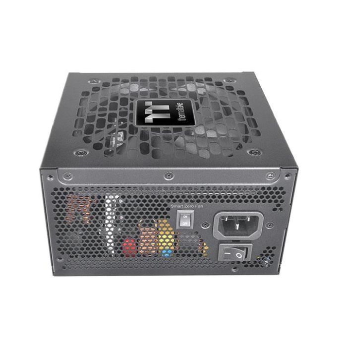 Thermaltake Toughpower Gt Fuente de Alimentación 750W para PC/Servidor ATX 24-pin con Certificación 80 PLUS Gold y Ventilador Activo 12cm Negro 4 Thermaltake Toughpower Gt Fuente de Alimentación 750W para PC/Servidor ATX 24-pin con Certificación 80 PLUS Gold y Ventilador Activo 12cm Negro 4