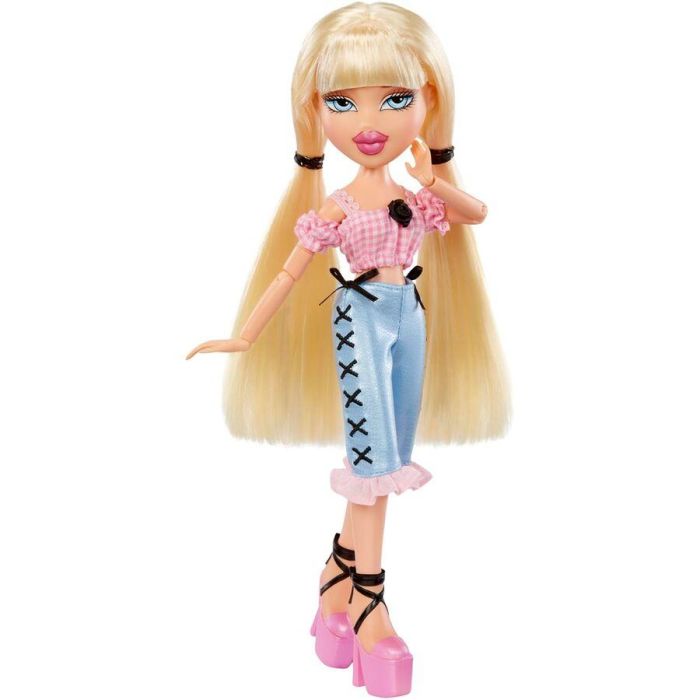 MGA Muñeca Cloe Goin Out Bratz 25cm con Accesorios MGA Muñeca Cloe Goin Out Bratz 25cm con Accesorios