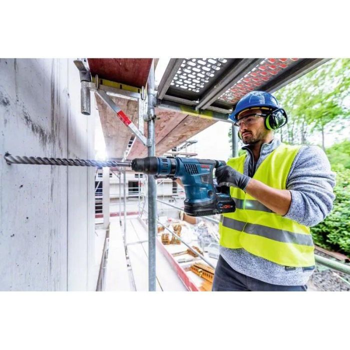 Bosch GBH 18V-36 C Martillo Perforador a Batería SDS Max 18V Ligero con 2 Baterías ProCORE 5.5Ah, Cargador GAL 1880 CV y Caja Estándar 3