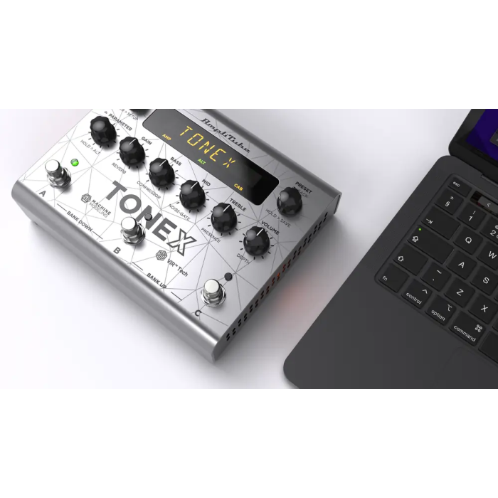 IKMULTIMED Pedal Tonex Signature Bass Collection para Bajo, Modelador de Amplificadores y Pedales con 150 Tone Models 4