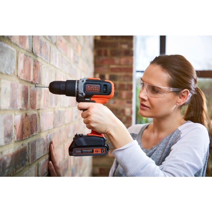 Black&Decker Akku-Schlagbohrschr. 18V 1.5Ah BCD003C1 10