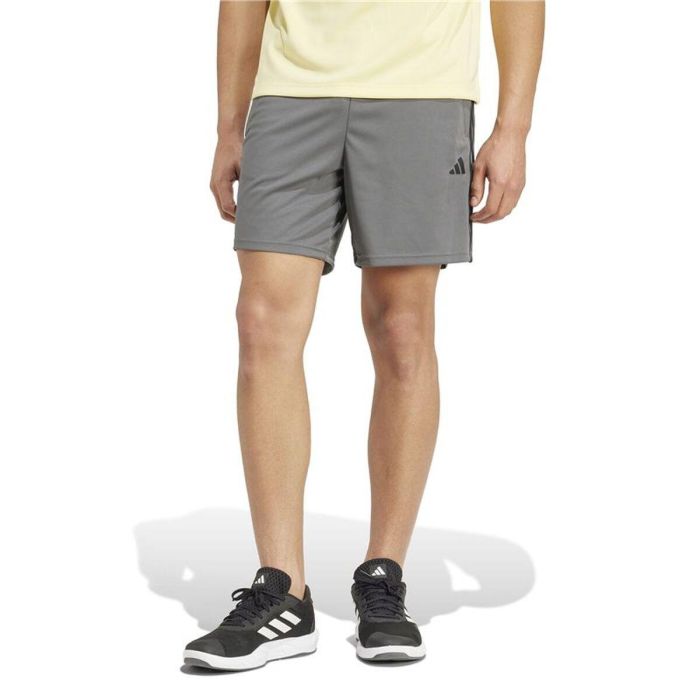 Pantalón Corto Deportivo Adidas Train Essentials Hombre 4