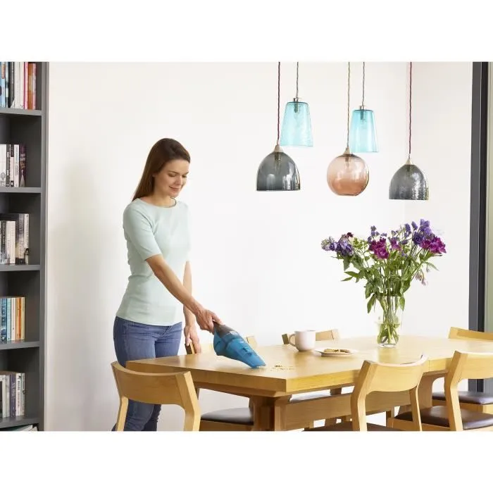 Aspirador de Mano Ciclónico Black & Decker WDC 215WA 2