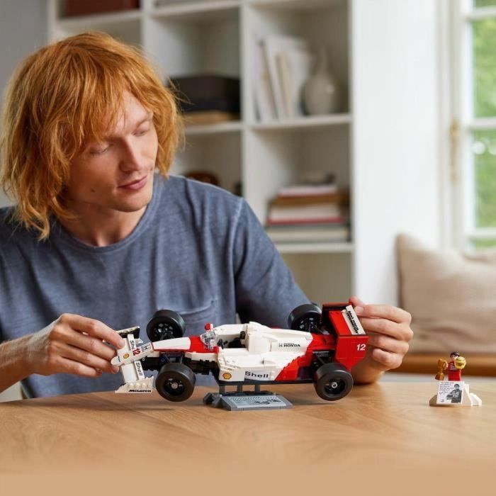 LEGO 10330 Icons McLaren MP4/4 y Ayrton Senna, Set de Maquetas de Coches para Adultos 2