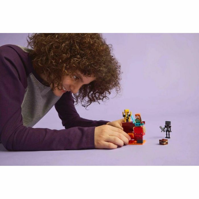Juego de construccion la batalla de lava del inframundo lego minecraft 1 Juego de construccion la batalla de lava del inframundo lego minecraft 1