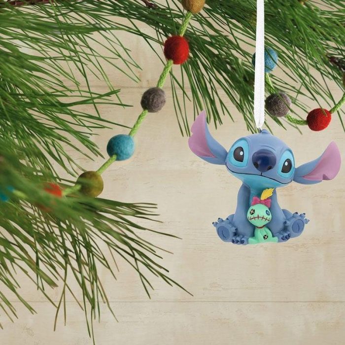 Figura Decorativa Disney Stitch Con Peluche 2 Figura Decorativa Disney Stitch Con Peluche 2