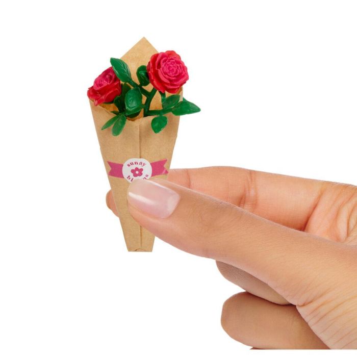 MGA Miniverse Make It Mini Celebración - Juego de más de 30 piezas exclusivas para fiesta, Edad +8 años