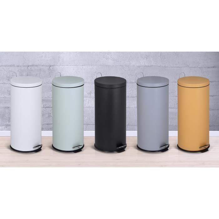 MOVIMIENTO DE COCINA Pedal Kitchen Bin URBAN 30L - Black Steel 3 MOVIMIENTO DE COCINA Pedal Kitchen Bin URBAN 30L - Black Steel 3
