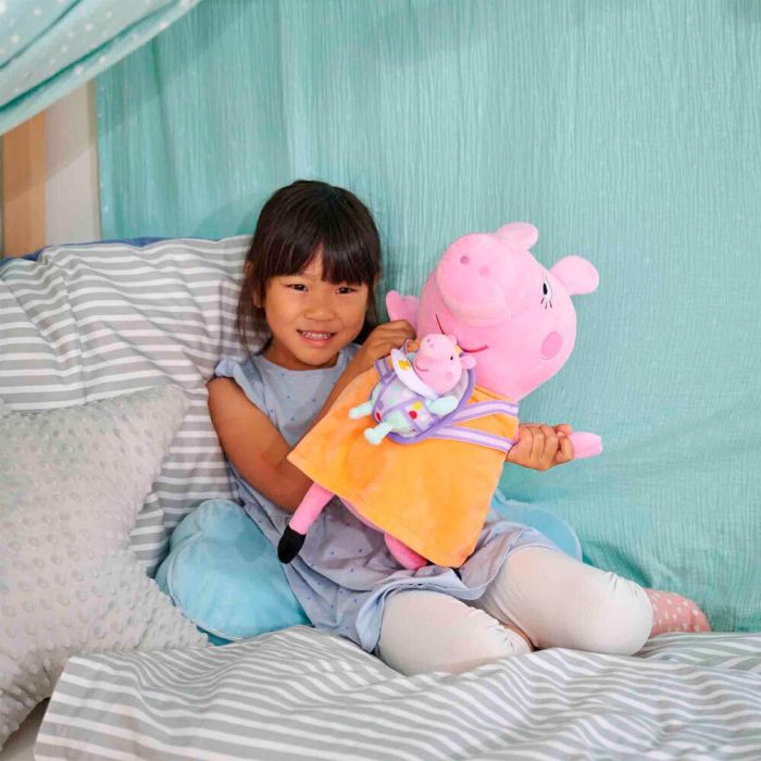 Peluche Mama Pig con Evie Peppa Pig 33cm 6