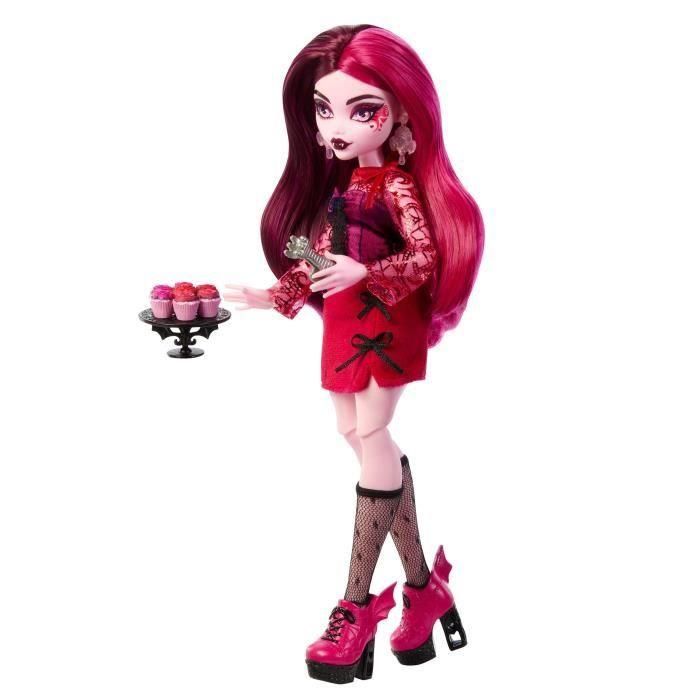 Muñeca monster high draculaura con armario. incluye ropa y accesorios. 1 Muñeca monster high draculaura con armario. incluye ropa y accesorios. 1