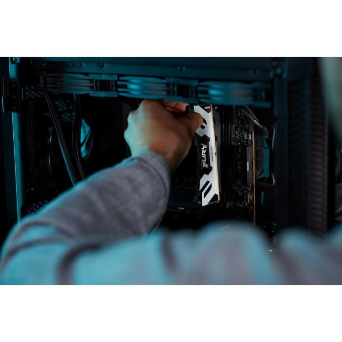 Kingston 32GB (2x16GB) 6400MT/s DDR5 CL32 DIMM FURY Renegade Silver Kit de 2 para PC de Sobremesa 7