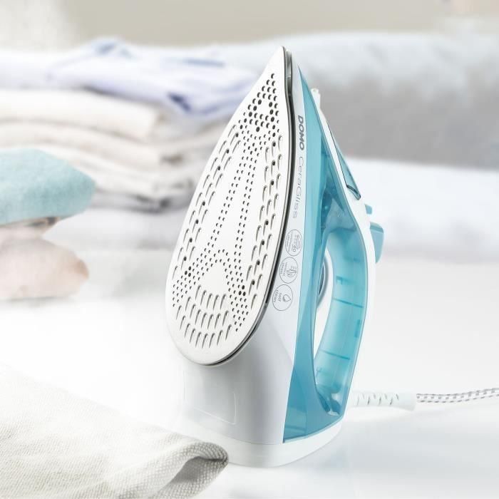 Plancha de vapor - DOMO - DO7060S CeraGliss - 2400 W - 40 g/min - 320 ml - Azul/Blanco 1 Plancha de vapor - DOMO - DO7060S CeraGliss - 2400 W - 40 g/min - 320 ml - Azul/Blanco 1