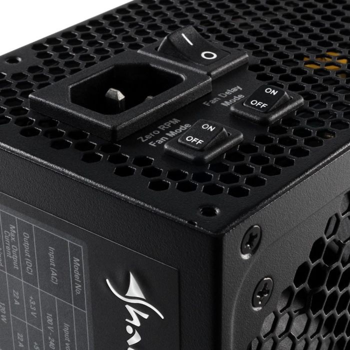 Sharkoon SilentStorm Cool Zero Fuente PC 650W 80 PLUS Gold, Totalmente Modular, 4x PCIe, ATX, Refrigeración FDB 2 Sharkoon SilentStorm Cool Zero Fuente PC 650W 80 PLUS Gold, Totalmente Modular, 4x PCIe, ATX, Refrigeración FDB 2