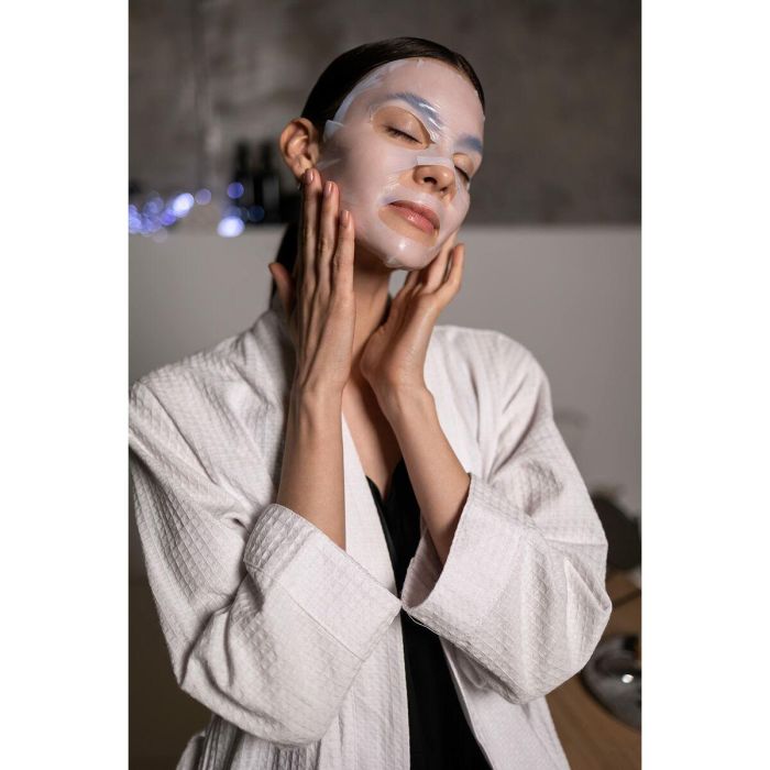 Talika BIO ENZYMES anti aging mask - Mascarilla Facial Antiedad, Antiarrugas e Iluminadora con Bio-Celulosa, Colágeno y Ácido Hialurónico 20 g 4