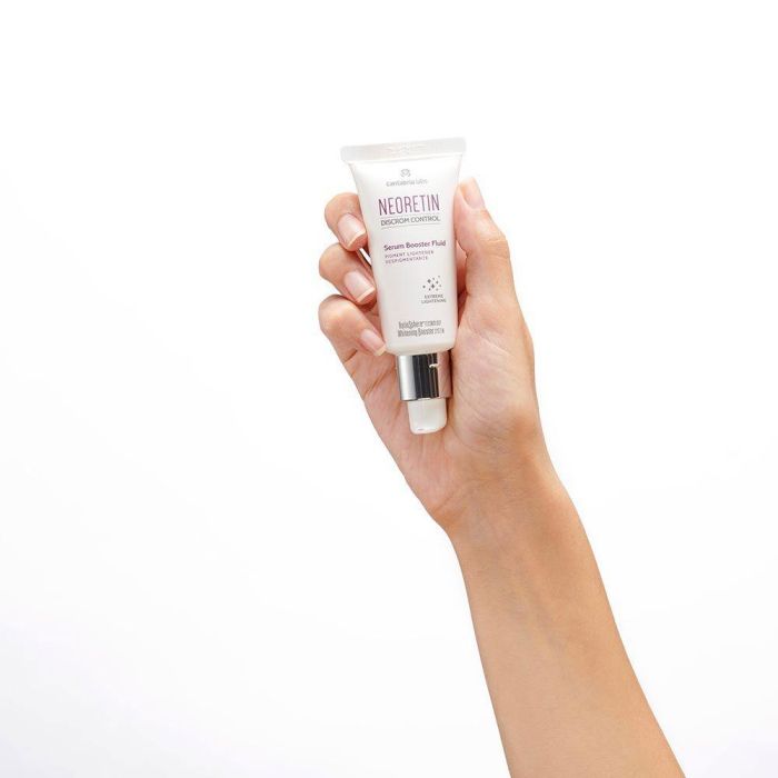Neoretin Discrom Control Serum Booster Fluid Despigmentante 30 ml 3