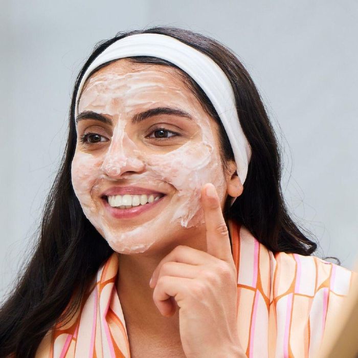 Topicrem Mascarilla Facial Antimanchas Luminosidad Instantánea para Pieles Sensibles 1 Topicrem Mascarilla Facial Antimanchas Luminosidad Instantánea para Pieles Sensibles 1