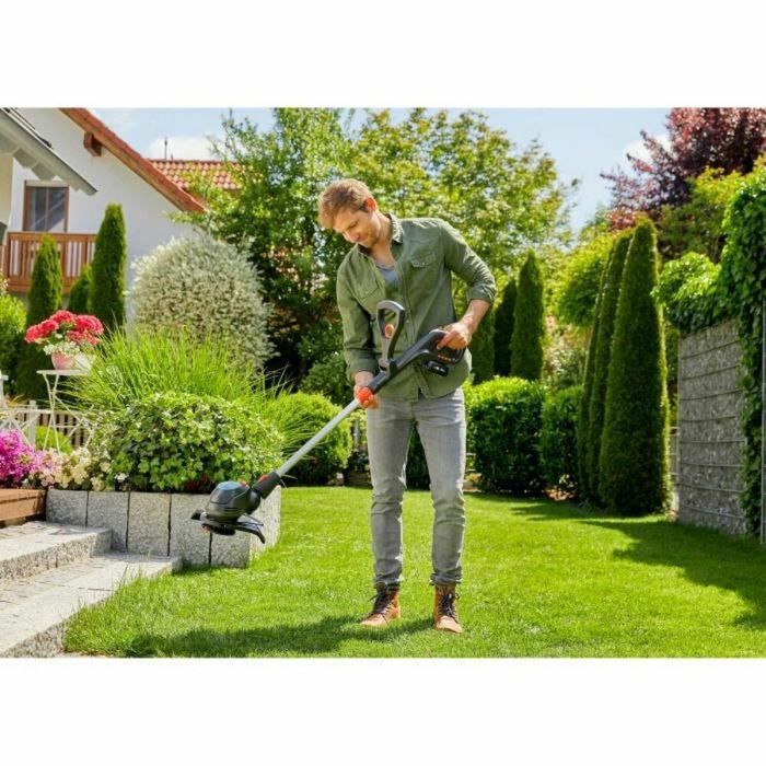 Gardena Recortadora de Césped ComfortCut 23/18V P4A, Ancho de Corte 23 cm, Incluye Batería y Cargador
