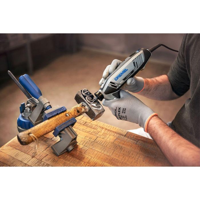 Dremel 4250-6/128 Herramienta multifunción 175W con 128 accesorios y 6 adaptaciones 2 Dremel 4250-6/128 Herramienta multifunción 175W con 128 accesorios y 6 adaptaciones 2
