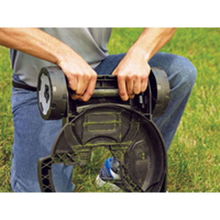 Black + Decker CM100 Base de corte con 4 ruedas 28-30cm 8 Black + Decker CM100 Base de corte con 4 ruedas 28-30cm 8