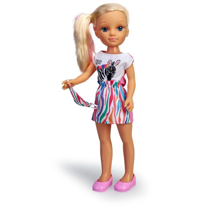 Famosa Muñeca Nancy Un Día Con Mascarilla Arcoiris 7/17194 Estampado Cebra Multicolor 1 Famosa Muñeca Nancy Un Día Con Mascarilla Arcoiris 7/17194 Estampado Cebra Multicolor 1
