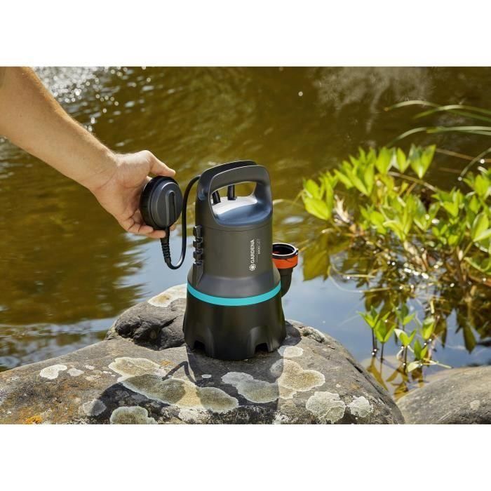 Gardena 9000 Bomba de aguas residuales, 300W, 9000l/h, paso de partículas 25mm, flotador automático, 0.6 bar 2