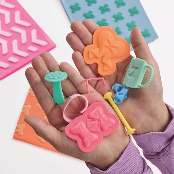 HASBRO Play-Doh Barbie Perlas y Lazos - Kit de manualidades con plastilina para crear accesorios de moda (+5 años) 2