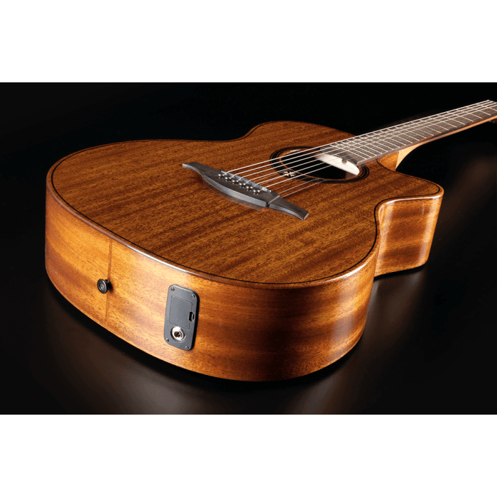 LAG Tramontane 98 Guitarra Acústica Auditorium Cutaway Electroacústica Caoba Maciza Natural 6