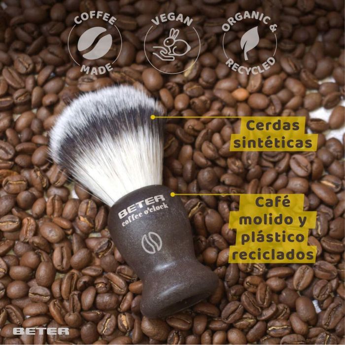 Beter COFFEE O'CLOCK Brocha de Afeitar Sostenible, Mango Café Molido y Plástico Reciclado, Cerdas Sintéticas Suaves para Hombre, 1 ud 3 Beter COFFEE O'CLOCK Brocha de Afeitar Sostenible, Mango Café Molido y Plástico Reciclado, Cerdas Sintéticas Suaves para Hombre, 1 ud 3