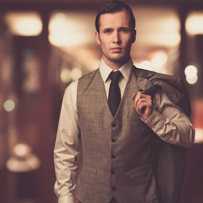 Hairgum CLASSIC Hair Styling Pomade Cera de Peinado para Hombre con Acabado Brillante 40 gr 3