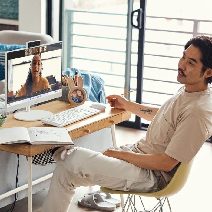 HP Ordenador All In One 24-cr0131ns 23.8" Táctil FHD IPS Intel Core i5 16GB RAM 512GB SSD Windows 11 Home 1