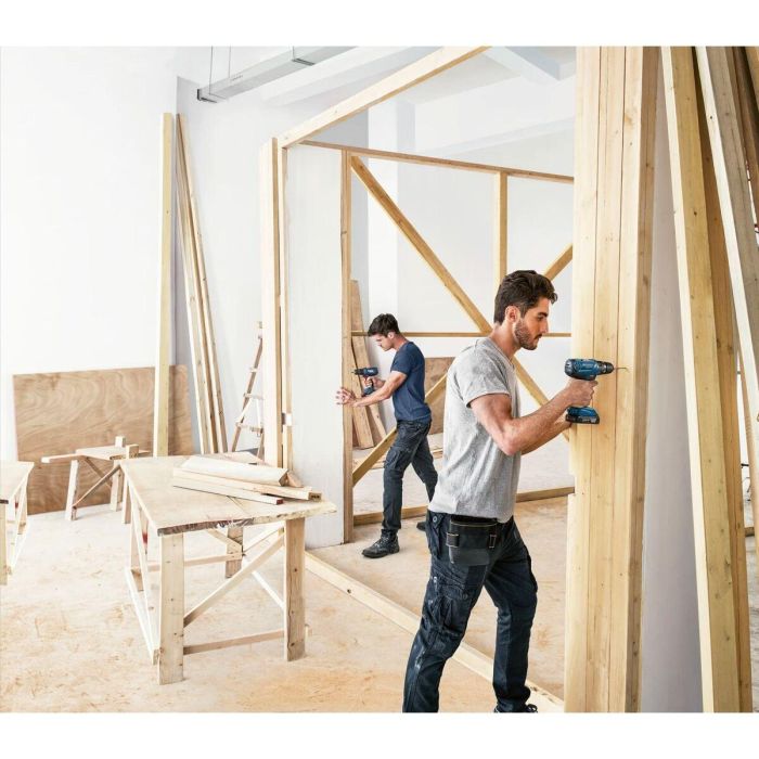 Bosch Professional GSB 18V-21 Taladro Percutor Inalámbrico 18V + 2 Baterías 2,0Ah + Cargador GAL 18V-40 + L-BOXX 2