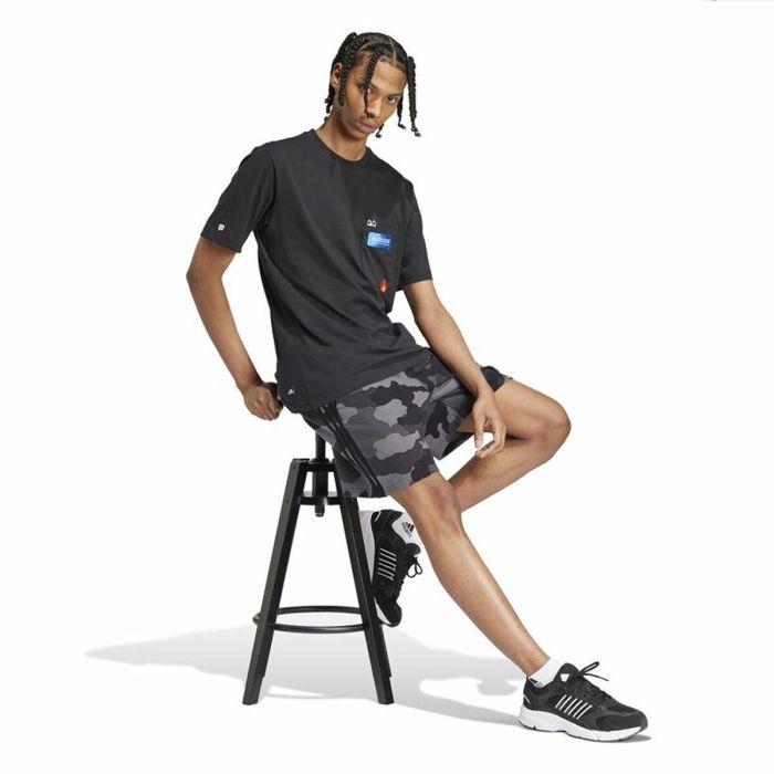 Camiseta de Manga Corta Hombre Adidas Remoji Pocket Graphic Negro Camiseta de Manga Corta Hombre Adidas Remoji Pocket Graphic Negro