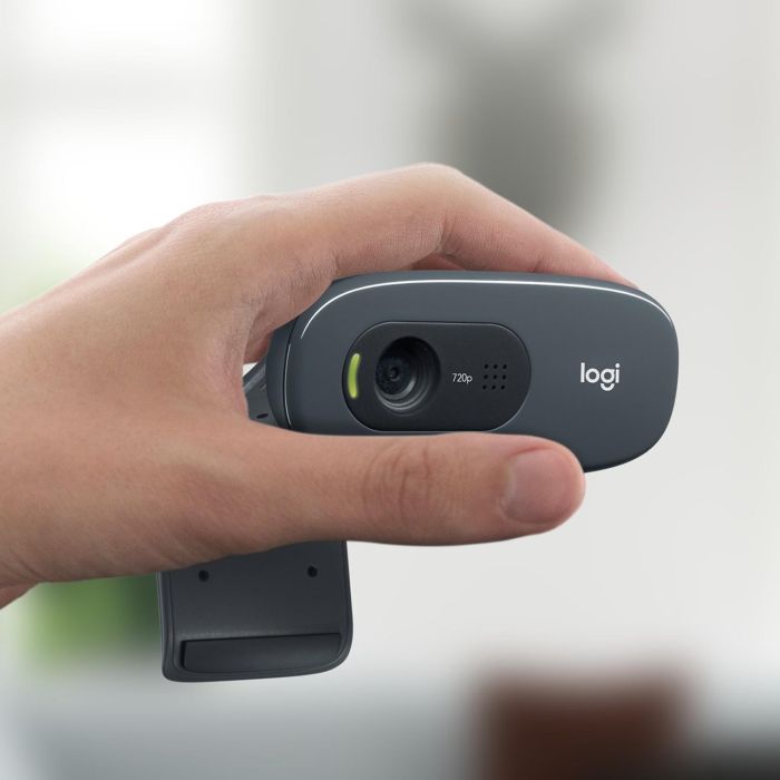 Logitech C270 Webcam HD 720p para Videollamadas y Grabación, Micrófono Reducción Ruido, Ajuste Luz Auto, Clip Universal 8