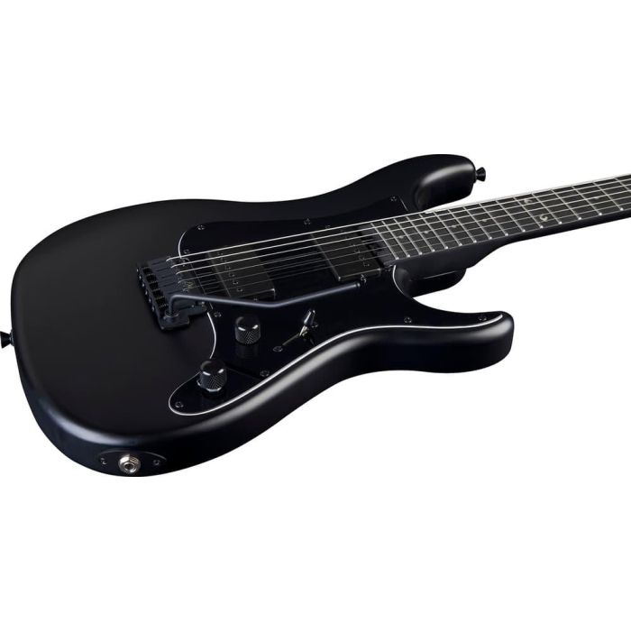 Guitarra Eléctrica Eko Fire 500 Stealth - Matte Black Eko 2 Guitarra Eléctrica Eko Fire 500 Stealth - Matte Black Eko 2