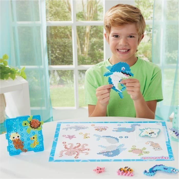 Aquabeads 35046 Set Creativo Mundo Marino: Cuentas que se pegan con agua, 1500 Cuentas, 10 Criaturas Marinas, +4 años 4 Aquabeads 35046 Set Creativo Mundo Marino: Cuentas que se pegan con agua, 1500 Cuentas, 10 Criaturas Marinas, +4 años 4