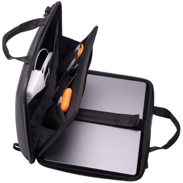 THULE TGAE2558 Funda MacBook 14'' Gauntlet 5 Negra 3 THULE TGAE2558 Funda MacBook 14'' Gauntlet 5 Negra 3