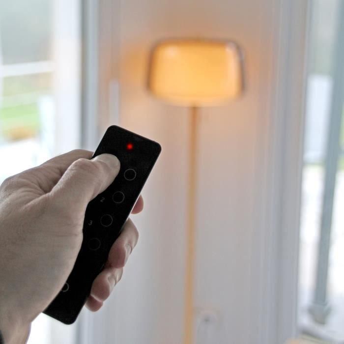 Toma conectada - DiO CONNECTED HOME - Medidor de potencia DiO Connect - Control remoto de 3 canales + 1 grupo 2 Toma conectada - DiO CONNECTED HOME - Medidor de potencia DiO Connect - Control remoto de 3 canales + 1 grupo 2
