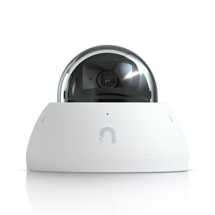 Ubiquiti 1/1.8" 8MP, 4K 3840 x 2160 (16:9), IP66, IK10, IR LED, Quad-core Arm Cortex-A53, GbE RJ45, PoE, D 118 x 90.8 mm 4 Ubiquiti 1/1.8" 8MP, 4K 3840 x 2160 (16:9), IP66, IK10, IR LED, Quad-core Arm Cortex-A53, GbE RJ45, PoE, D 118 x 90.8 mm 4