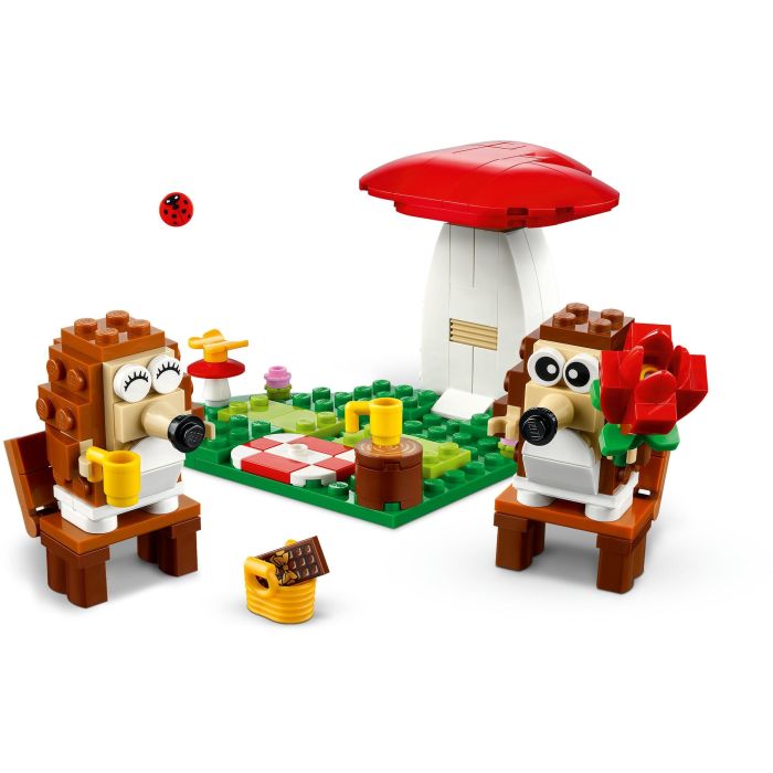 LEGO 40711 Set de Construcción Pícnic de Erizos con 2 Figuras de Animales y Accesorios para Niños +8 Años 2