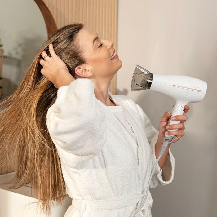 Cecotec IoniCare Power&Go Heaven Secador de Pelo Plegable 2000W con Tecnología Hair Repair, Difusor y Boquilla - Blanco 8