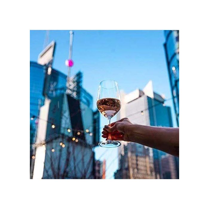 Magnum M Minuty 2018 Côtes de Provence - Vino rosado de Provenza 2 Magnum M Minuty 2018 Côtes de Provence - Vino rosado de Provenza 2