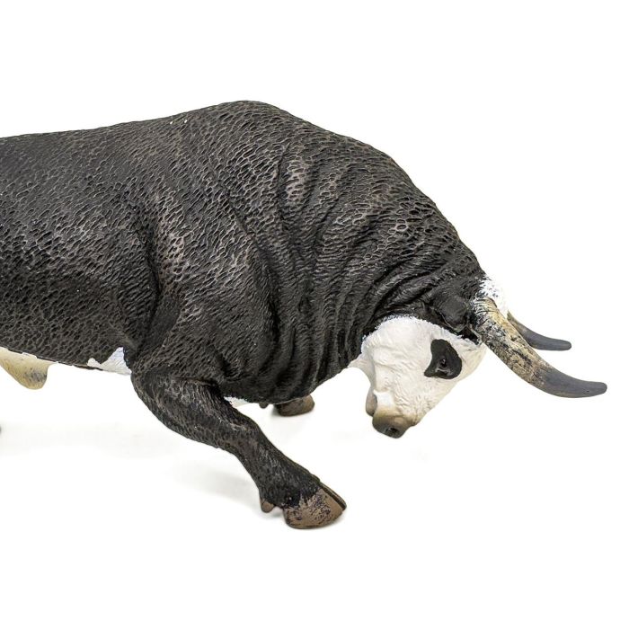 Deqube Figura Réplica Toro Bravo Cara Blanca Embistiendo a Escala, Detallada y Pintada a Mano, Ideal para Colección Animales +3 Años 3 Deqube Figura Réplica Toro Bravo Cara Blanca Embistiendo a Escala, Detallada y Pintada a Mano, Ideal para Colección Animales +3 Años 3