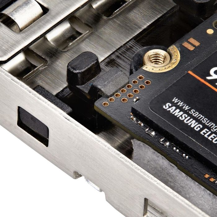 Tarjeta PCI SSD M.2 Startech M2-REMOVABLE-PCIE-N1 9 Tarjeta PCI SSD M.2 Startech M2-REMOVABLE-PCIE-N1 9